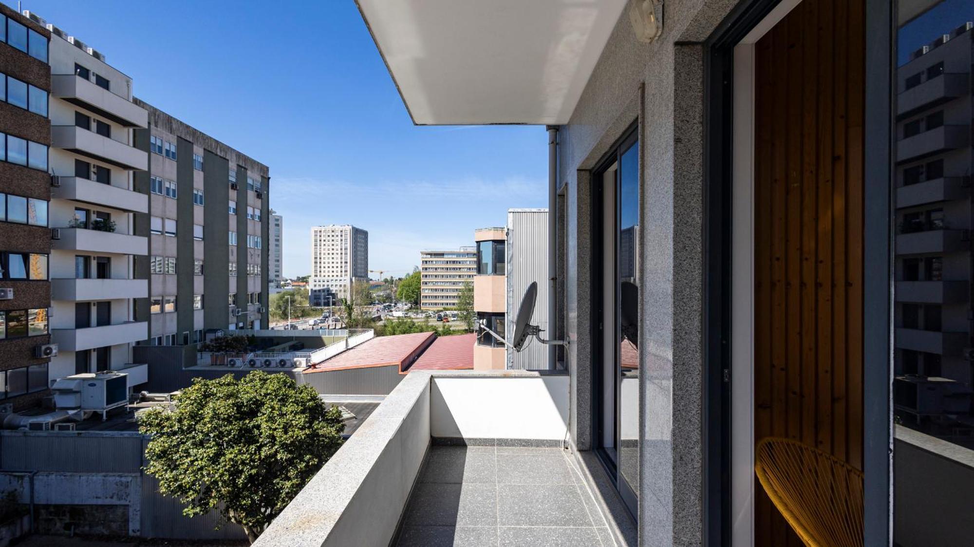 Sena 27 By Lovelystay Apartment