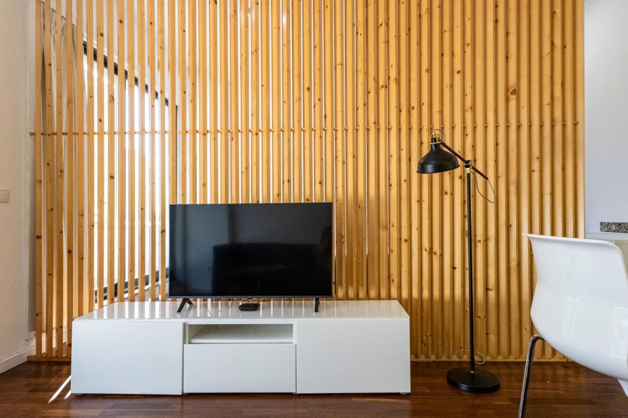 Sena 27 By Lovelystay Apartment